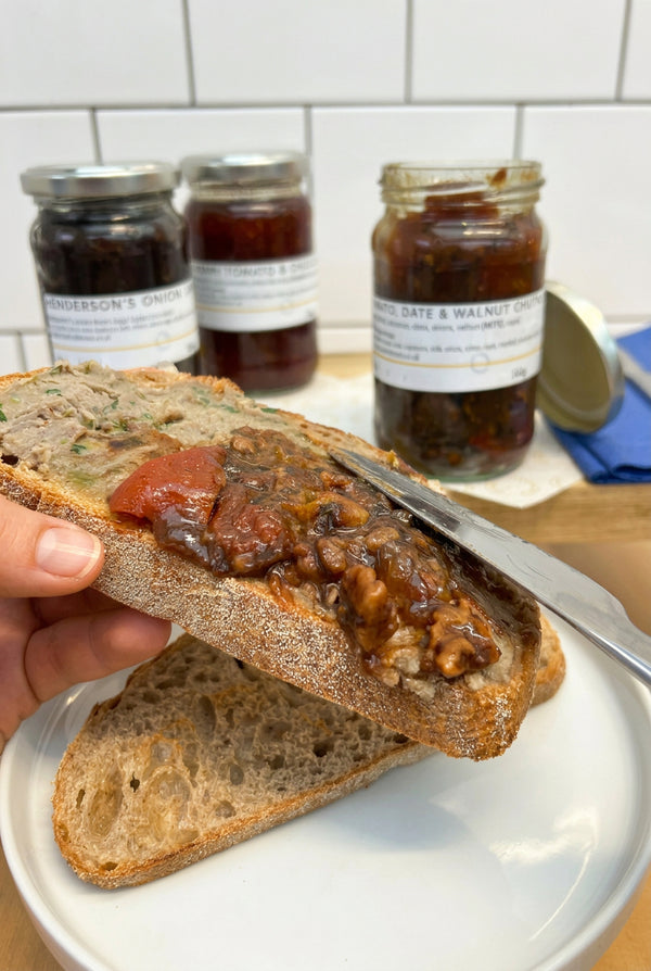Tomato, Date & Walnut Chutney 265g